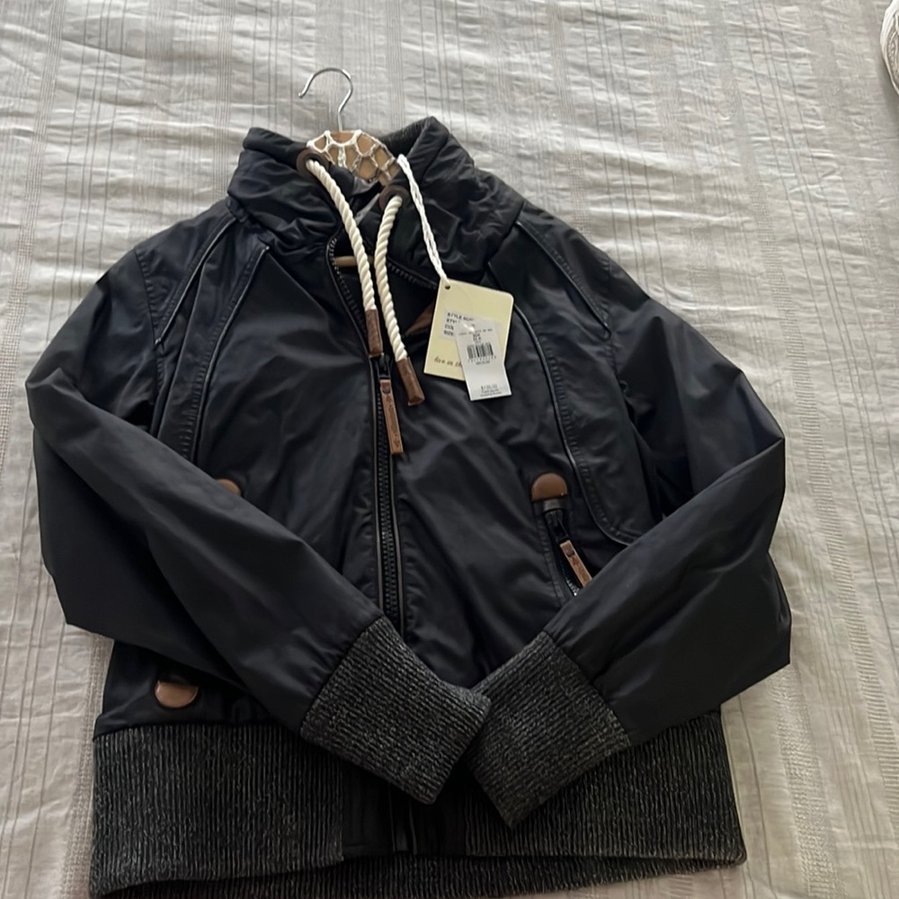Brand New Wanakome Jacket